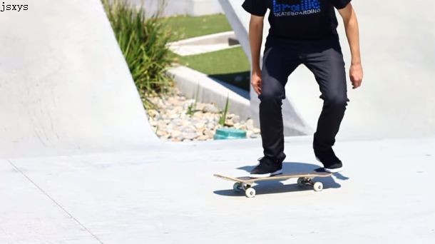 How To Varial Kickflip – The Simplest Ways To Practice