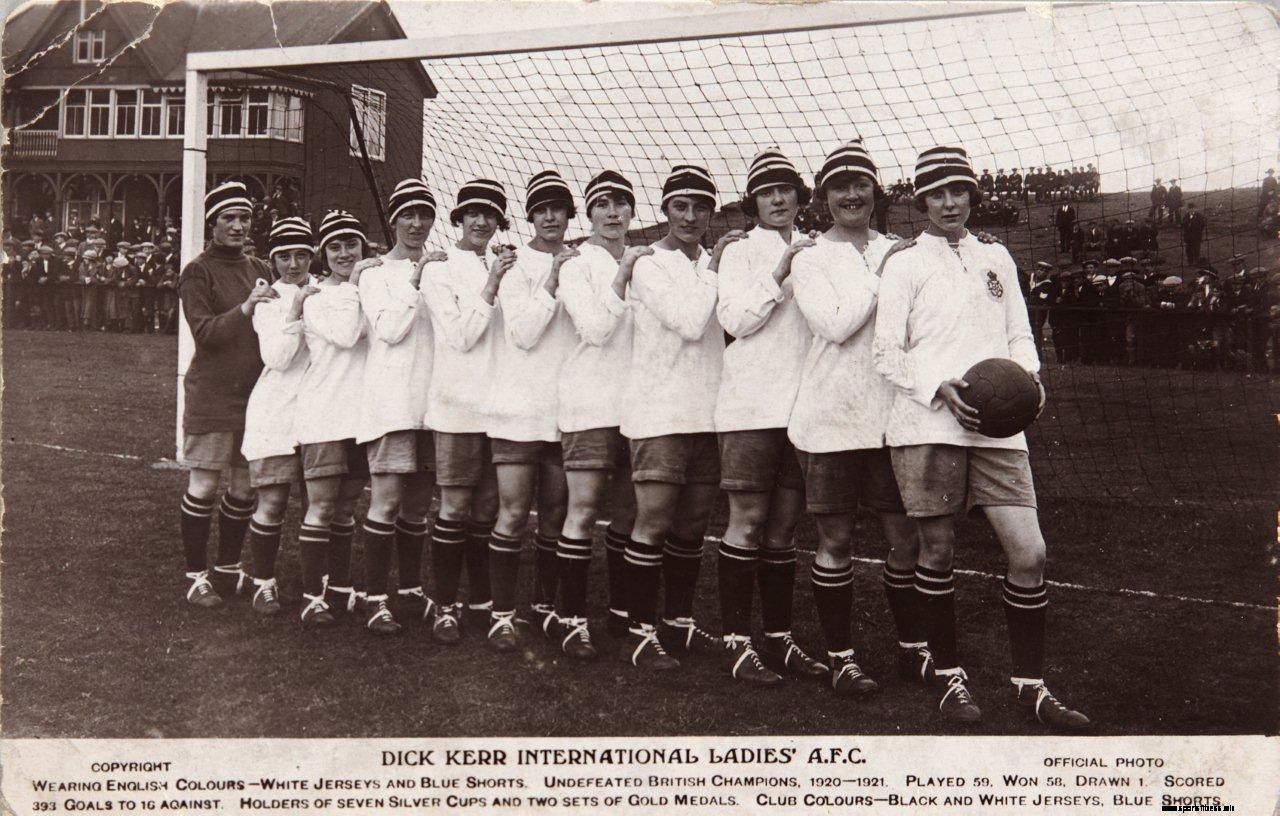 Lily Parr: The gun which dodged bullets to pioneer women’s football