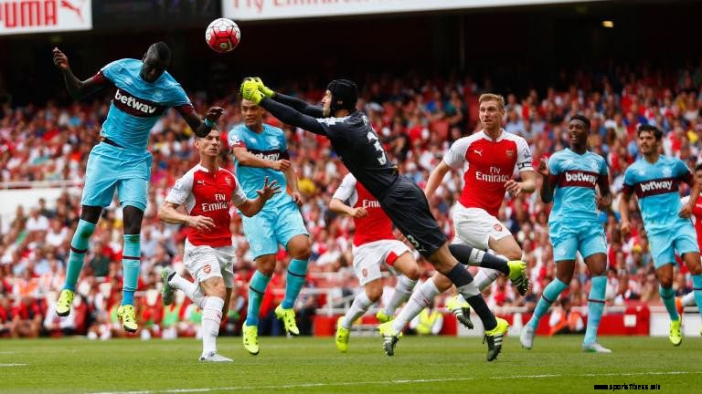 In defence of Arsene Wenger