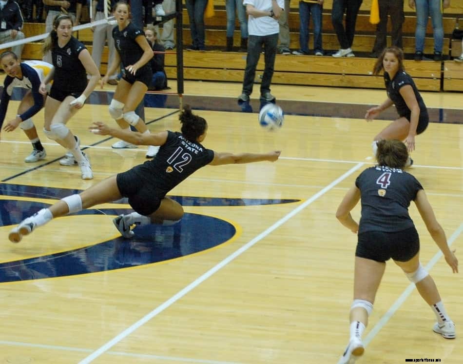 What Is A Lift in Volleyball?