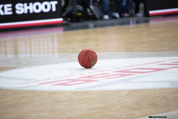 13 Simple Ways to Improve Your Basketball Scrimmages