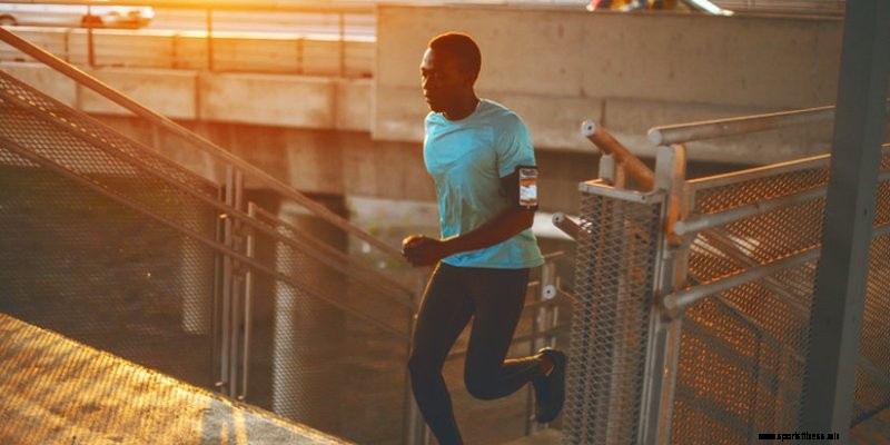 4 Foolproof Ways To Build Your Running Clan!