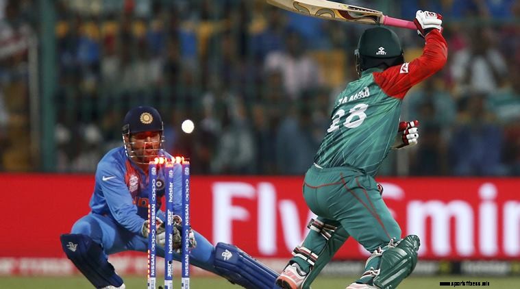 8 Times MS Dhoni Proved Us Why He Is Irreplaceable