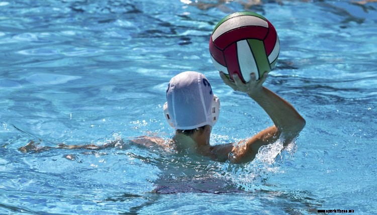 5 Tips to Improve Your Water Polo Playing