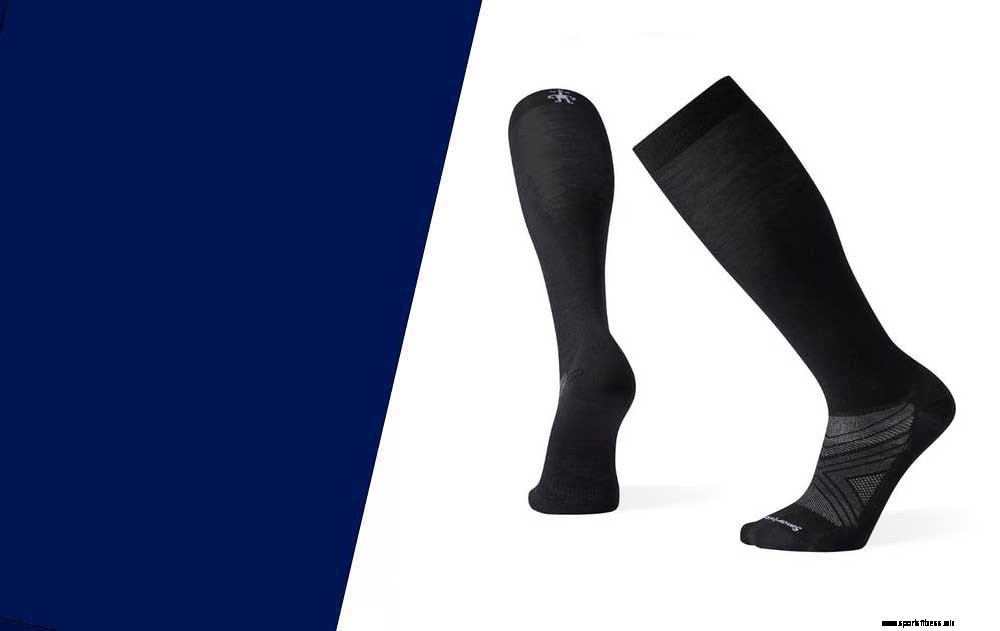 Best Ski Socks For Winter 2021-2022