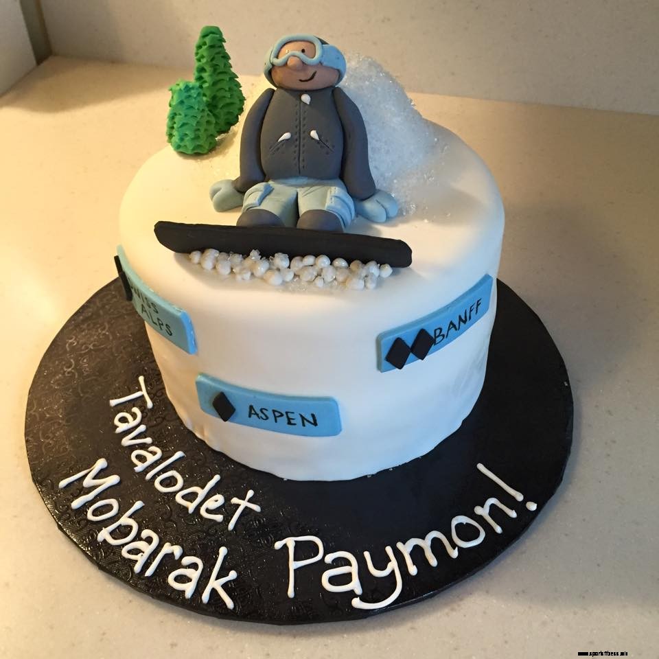 23 Snowboard Cakes Perfect For Those Who Eat, Drink, And Sleep Snowboarding