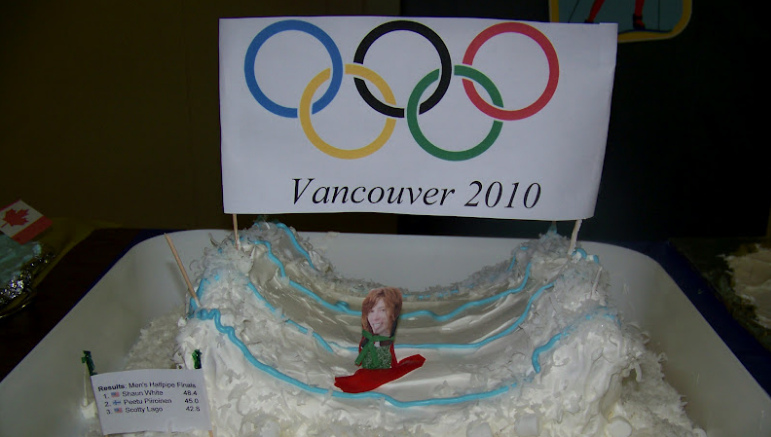 23 Snowboard Cakes Perfect For Those Who Eat, Drink, And Sleep Snowboarding