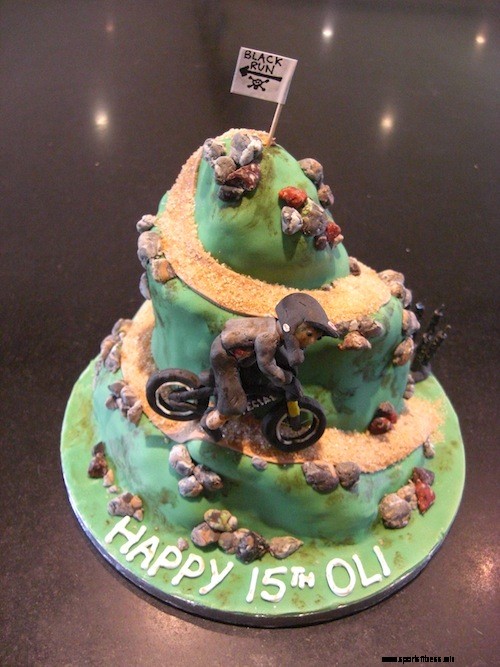 15 Mountain Biking Cakes Perfect For Those Who Eat, Drink, And Sleep The Sport