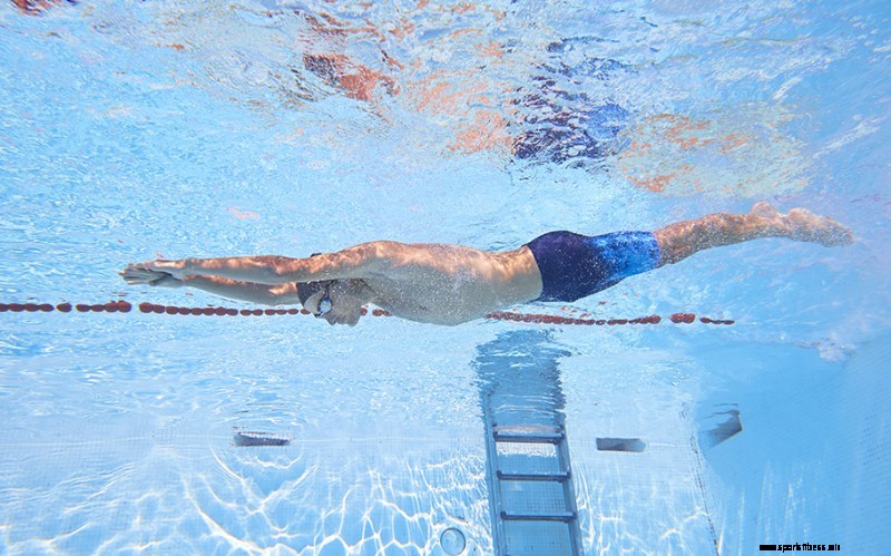 How to build confidence in the pool as an adult