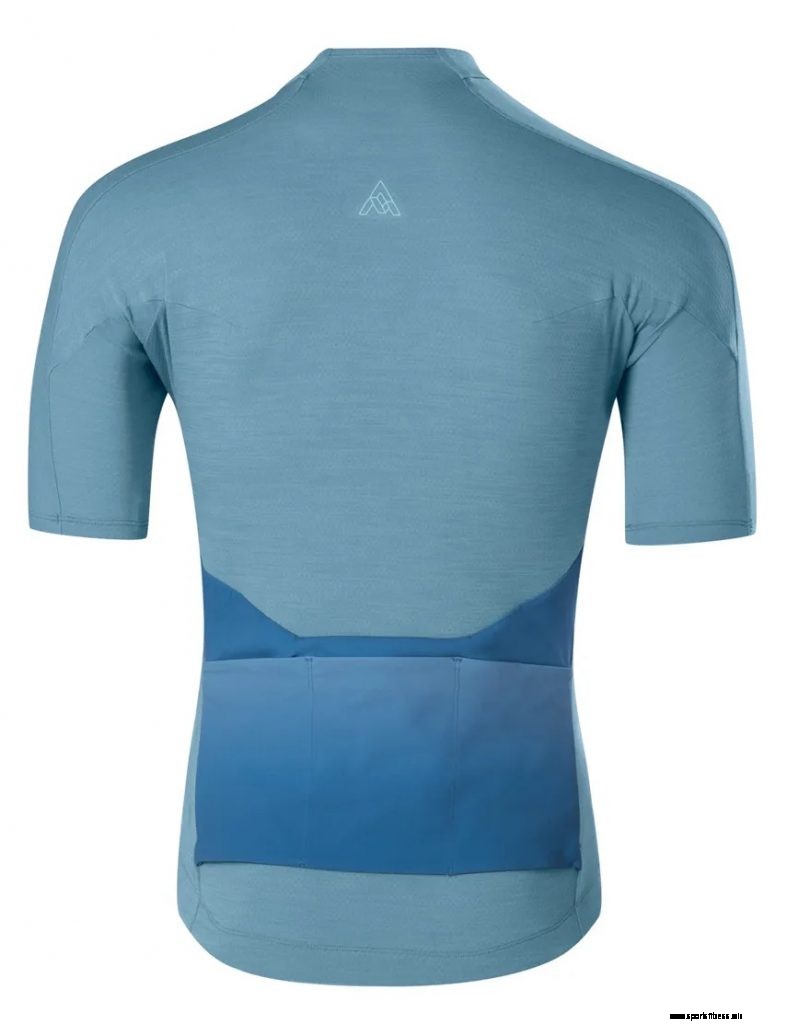 7Mesh Horizon Cycling Jersey – Low-Key Look, Refined Feel