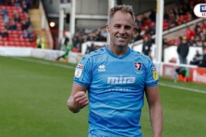 Walsall 1-2 Cheltenham Town Six Things:Robins flyr høyt mens Saddlers lider tredje tap på rad 