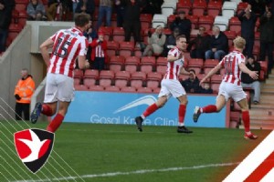 Cheltenham Town 2-1 Grimsby Town Oceny gracza:Flinders the hero 
