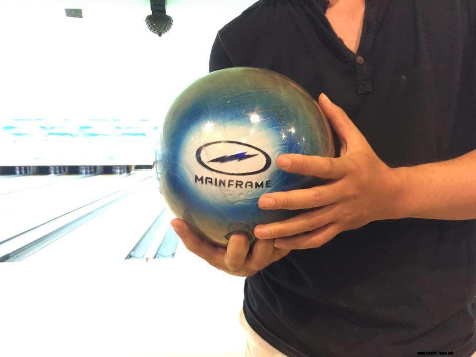 Prise de boule de bowling commune